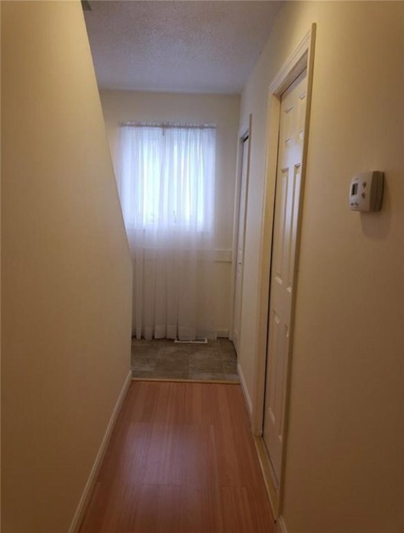 7 Pequot Run Pawcatuck for sale. Beautiful 2 bedro