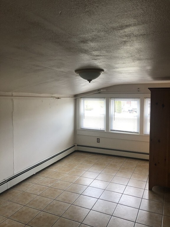 6 Green St unit 4, Carver, MA 02330 - photo 5