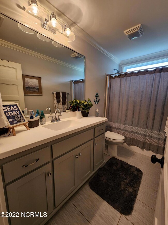 523 Brookfield Dr, Winterville, NC 28590 - photo 2