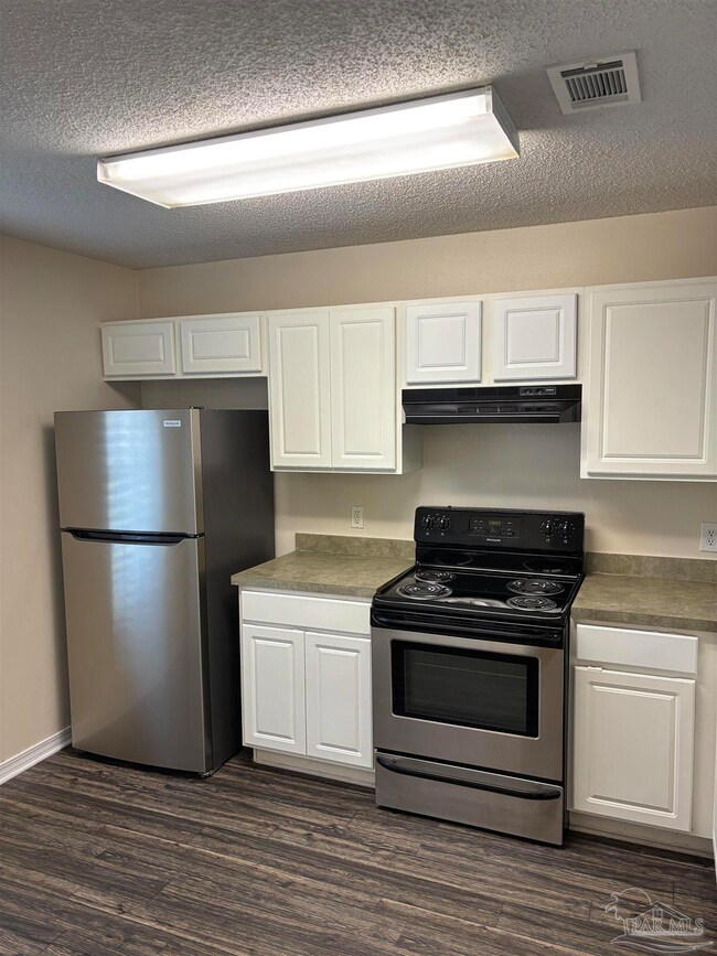 1031 Antigua Cir, Pensacola, FL 32506 - photo 5