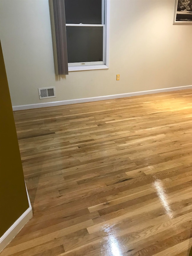 165 Grant Ave unit 1, Jersey City, NJ 07305 - photo 3