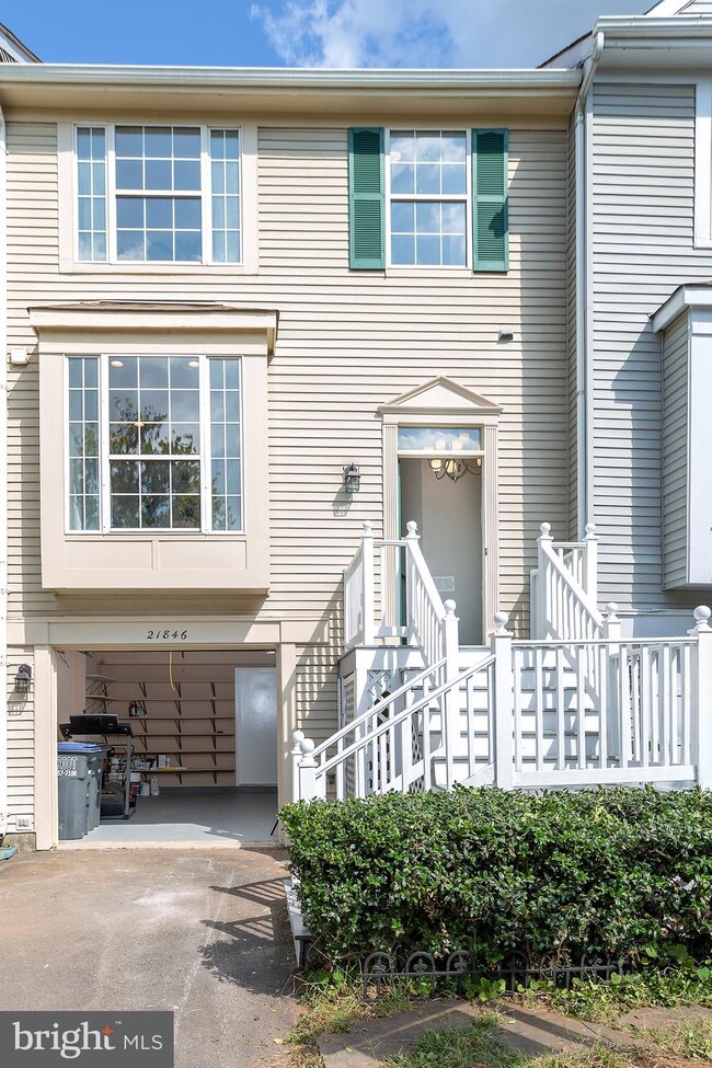 21846 Maywood Terrace, Sterling, VA 20164 - photo 3