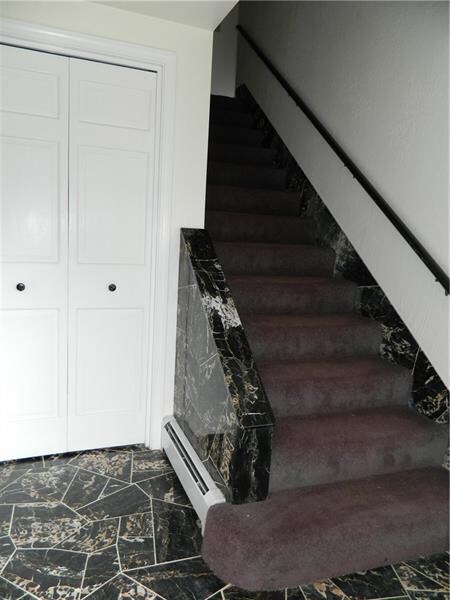 Enter the home into the marble entry to the upper 