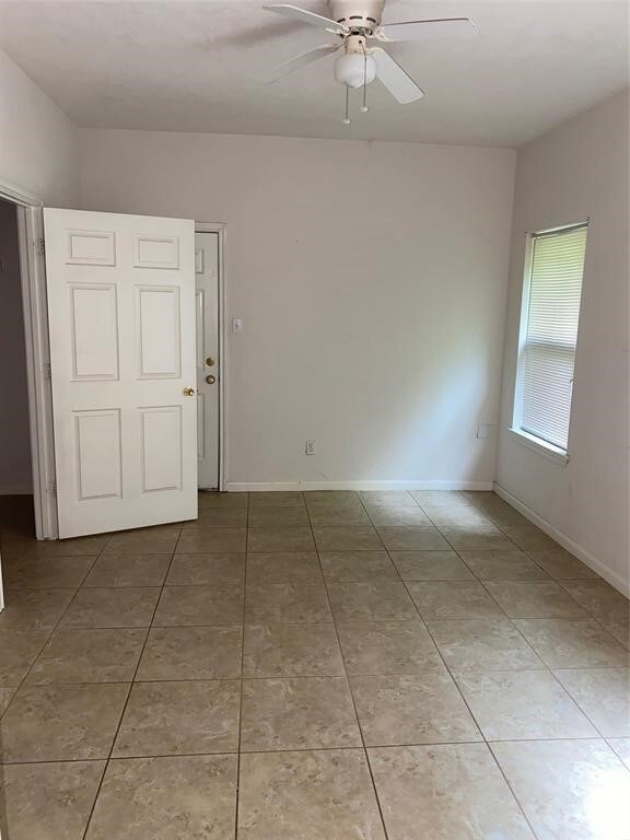 6808 Utah St unit B, Houston, TX 77091 - photo 7
