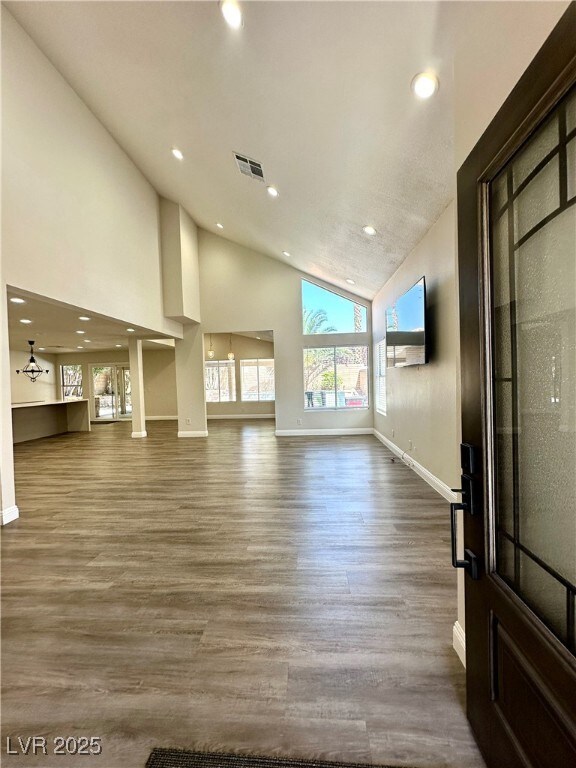 9632 Rising Tide Dr, Las Vegas, NV 89117 - photo 3