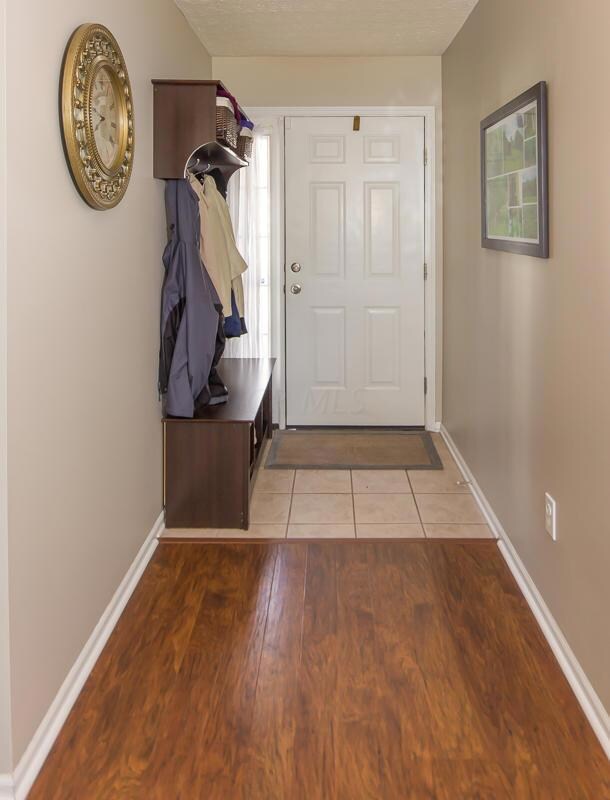 8632 Lazelle Commons Dr-75.jpg