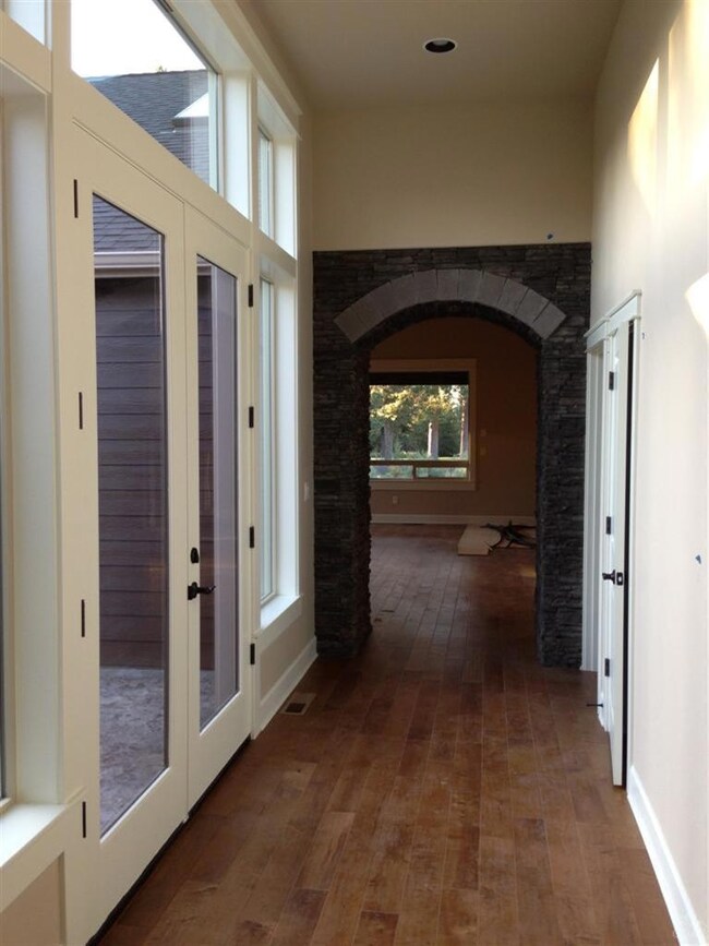 20162 Stonegate Dr, Bend, OR 97702 - photo 3