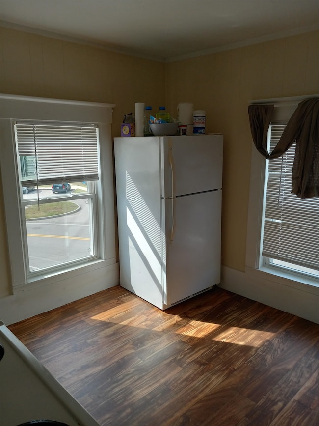 163 Autumn St unit C, Rochester, NH 03868 - photo 2