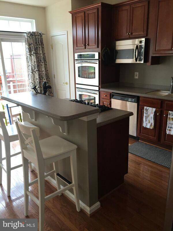 21930 Bayard Terrace, Broadlands, VA 20148 - photo 6