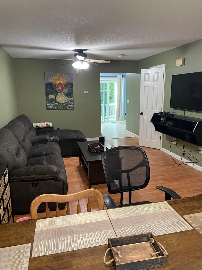 52 Woodland Green, Rochester, NH 03868 - photo 2