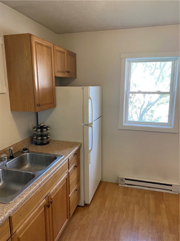 102 Ontario St, Edinboro, PA 16412 - photo 5