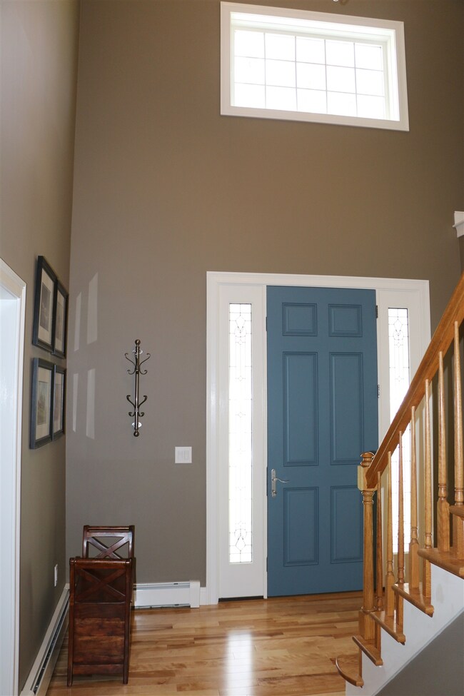 1131 Southview Dr, Richmond, VT 05477 - photo 2