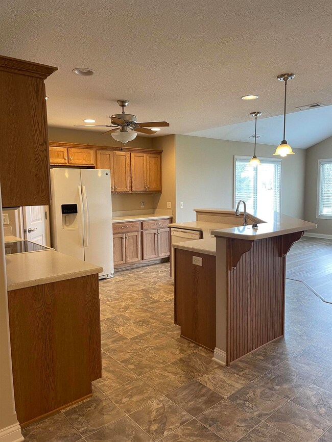 826 Heatherwood Ln, Ossian, IN 46777 - photo 4