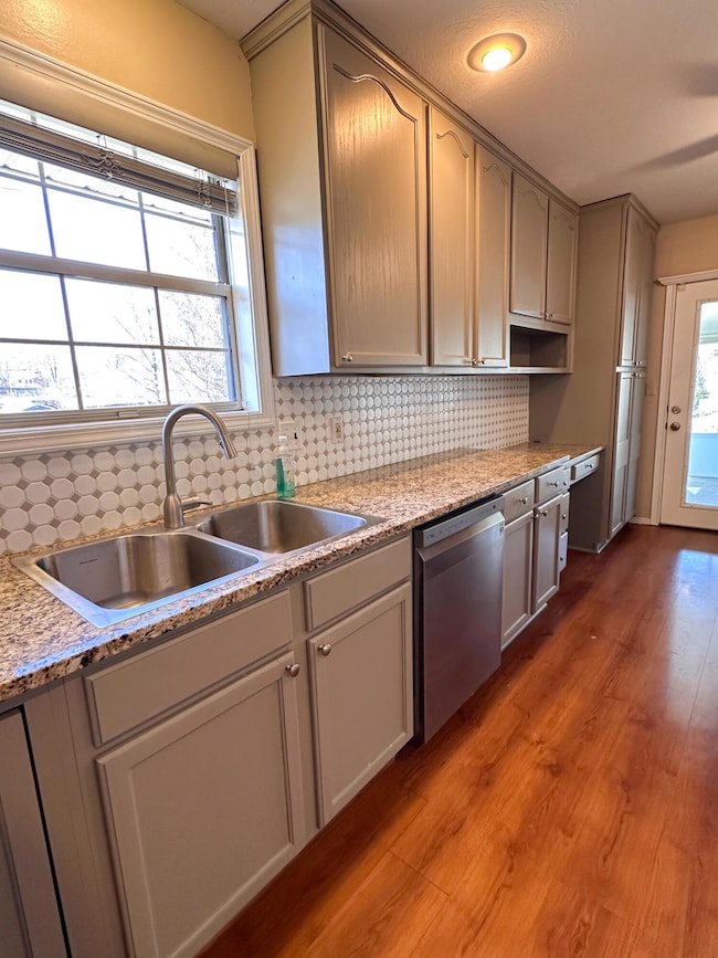 Kitchen 4