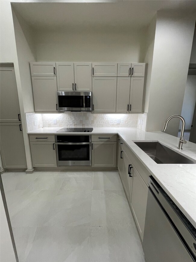 3500 Fairmount St unit 118, Dallas, TX 75219 - photo 6