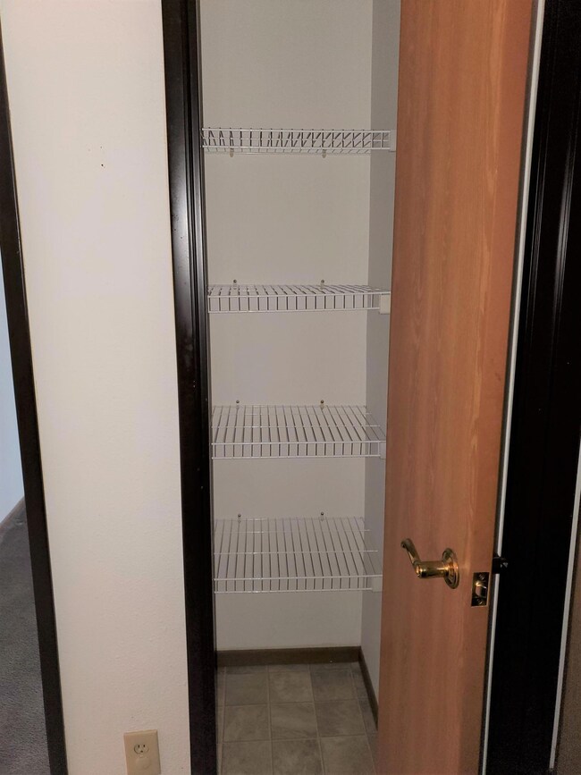 1330 18th St unit B103, Cloquet, MN 55720 - photo 7