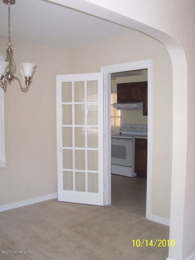 1281 Menna St, Jacksonville, FL 32205 - photo 6