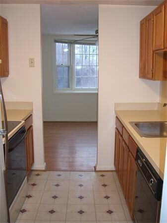 7 Patrick Rd, Tewksbury, MA 01876 - photo 5