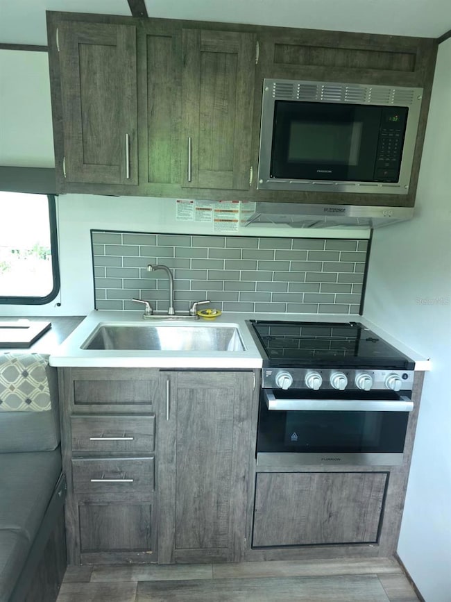 Kitchenette