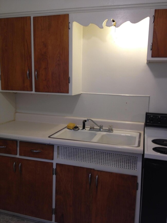 41 N Brinker Ave unit 43, Columbus, OH 43204 - photo 4