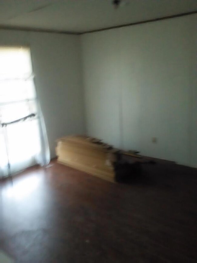 1025 Milltown Rd, Lewisburg, TN 37091 - photo 7