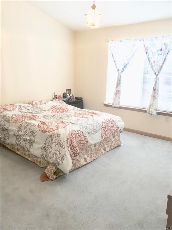 2751 Tamlynn Ln, Easton, PA 18045 - photo 4