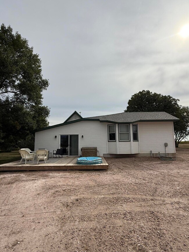25015 417th Ave, Fulton, SD 57340 - photo 3
