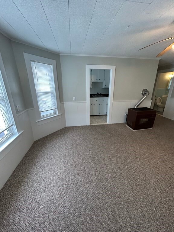 45 Davis St unit 3, Fall River, MA 02720 - photo 4