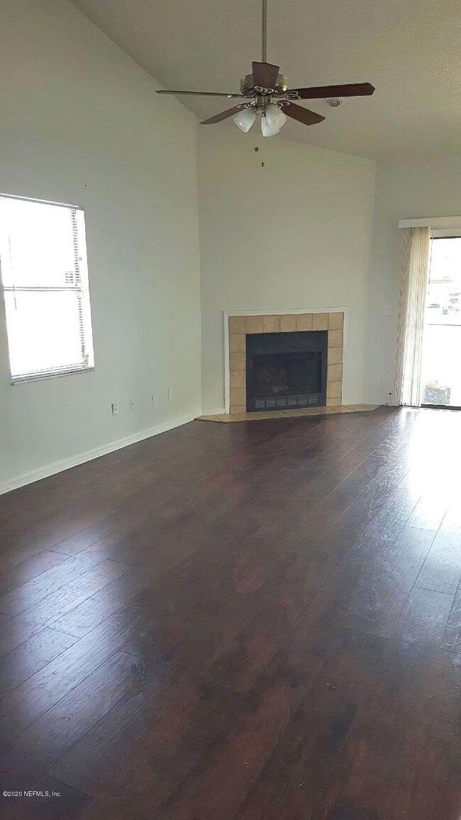 5132 Indian Lakes Ct, Jacksonville, FL 32210 - photo 2