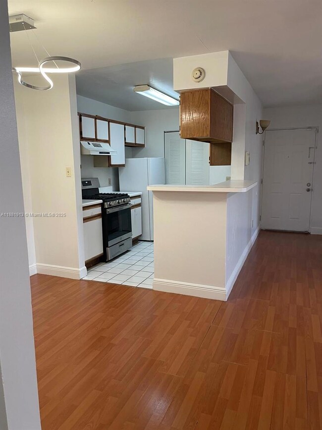 15315 SW 106th Terrace unit 413, Miami, FL 33196 - photo 3