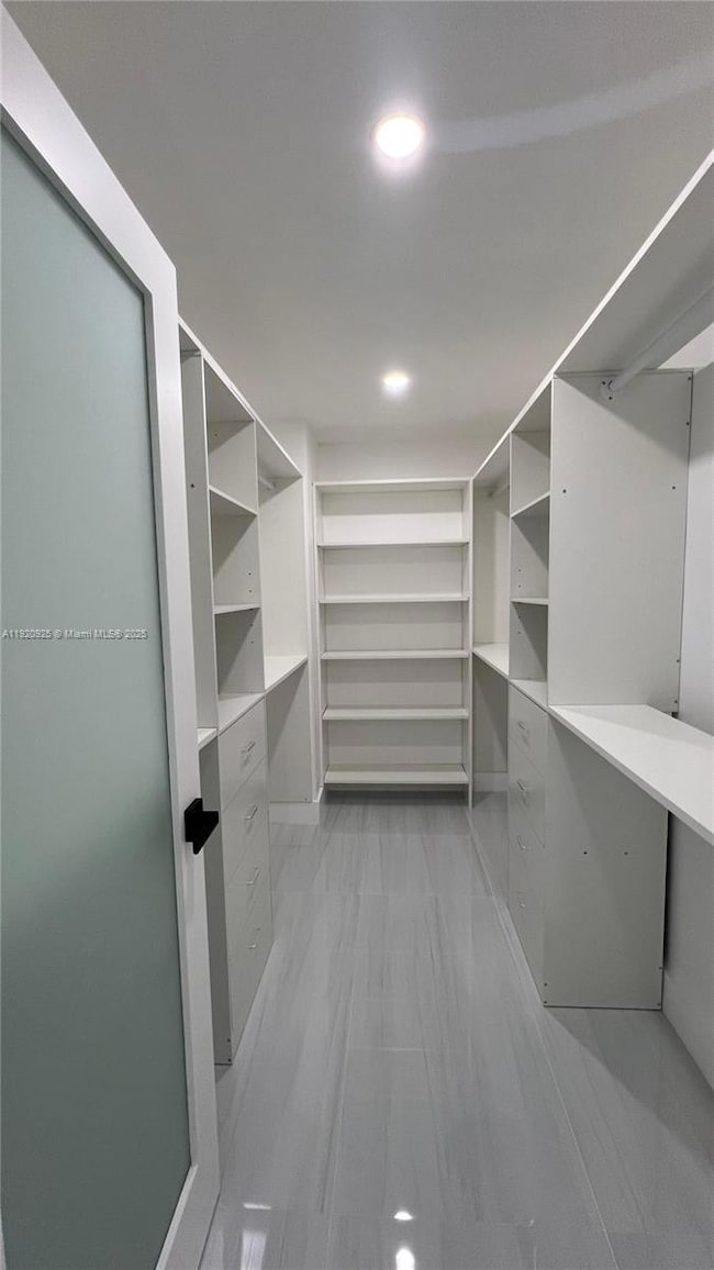 9686 Fontainebleau Blvd unit 205, Miami, FL 33172 - photo 4