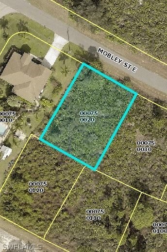 1140 Mobley St E, Lehigh Acres, FL 33974 - photo 3