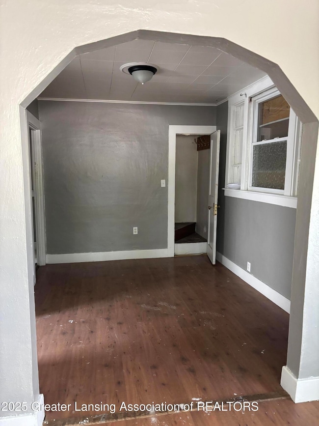 118 Mifflin Ave, Lansing, MI 48912 - photo 6