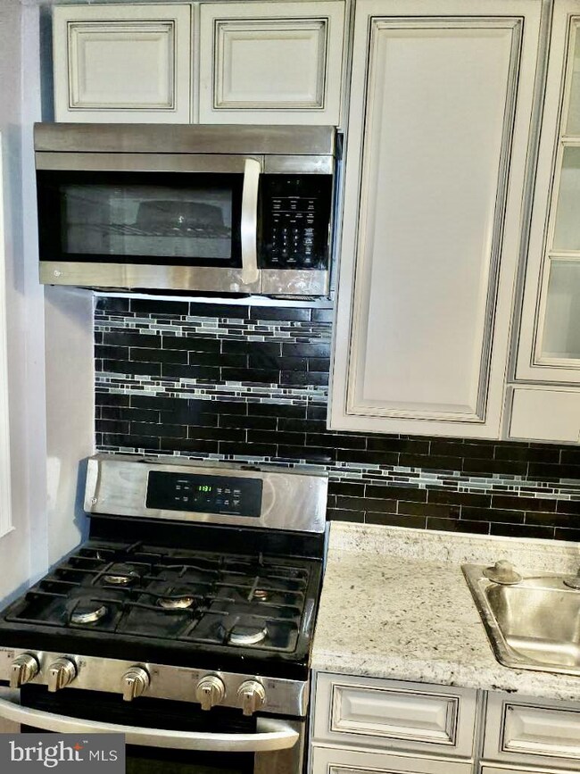 6210 Falkirk Rd, Baltimore, MD 21239 - photo 6