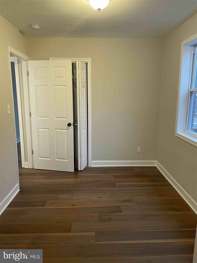 4315 G St SE, Washington, DC 20019 - photo 6