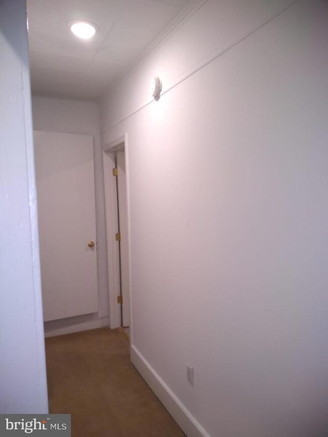 351 Moss St, Reading, PA 19604 - photo 6