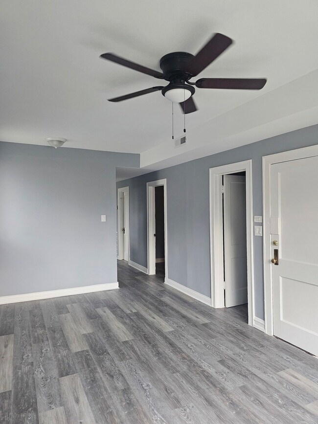 2441 W 46th Place unit 2, Chicago, IL 60632 - photo 7