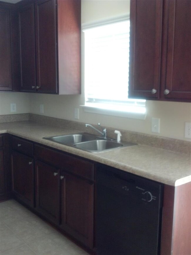 507 Arrie Dr, Byron, GA 31008 - photo 7