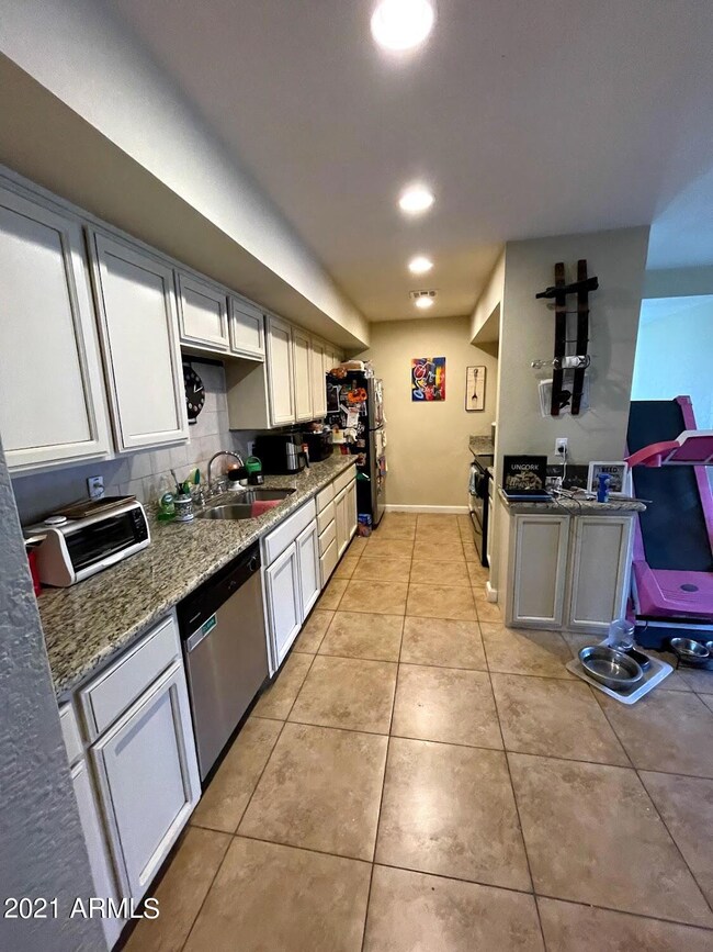 9th ave kitchen