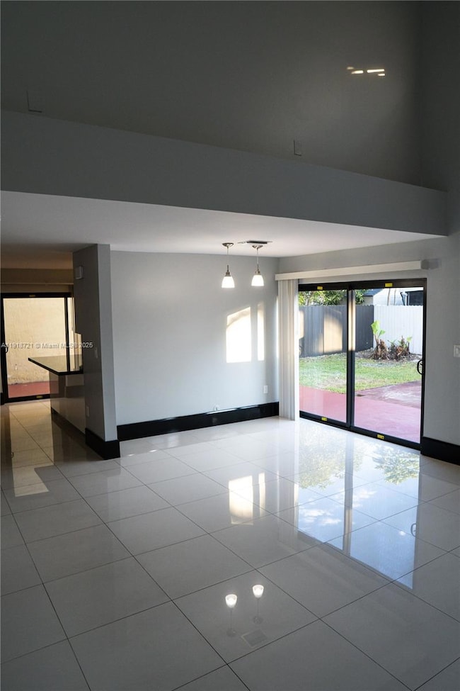 14318 SW 176th Terrace, Miami, FL 33177 - photo 5