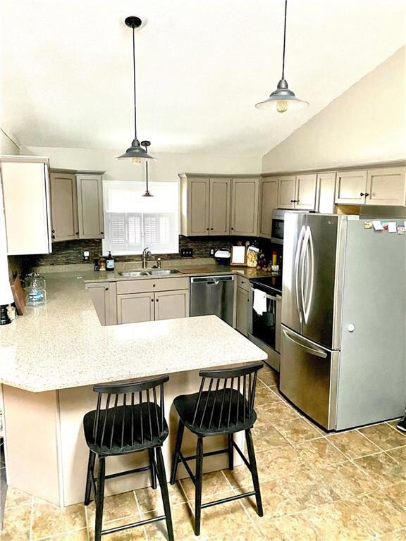 3331 Briar Ridge Way, Columbus, IN 47203 - photo 7