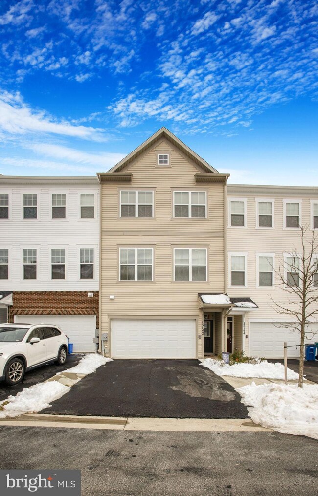 13142 Dowdens Station Way, Clarksburg, MD 20871 - photo 2