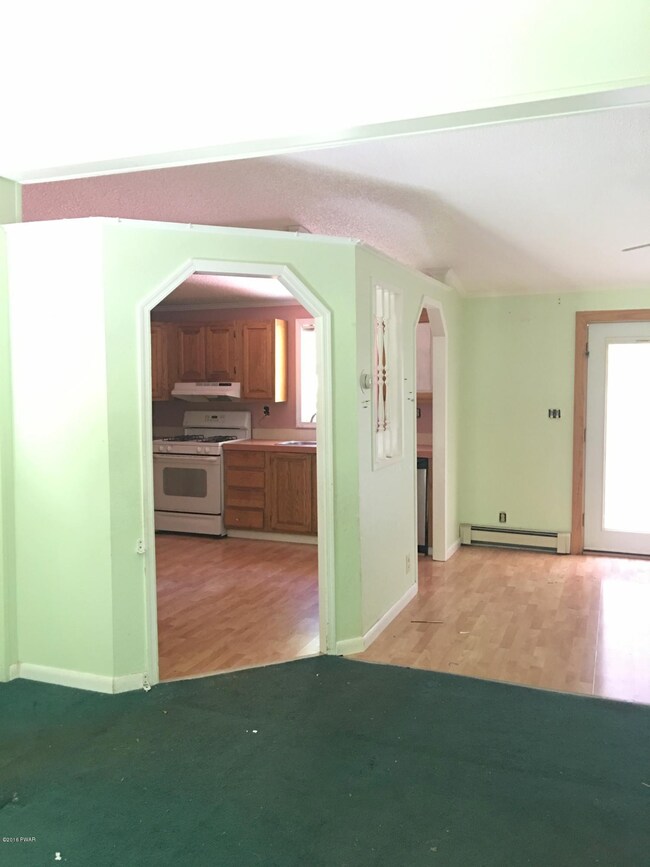 279 Water Forest Dr unit 12, Dingmans Ferry, PA 18328 - photo 7