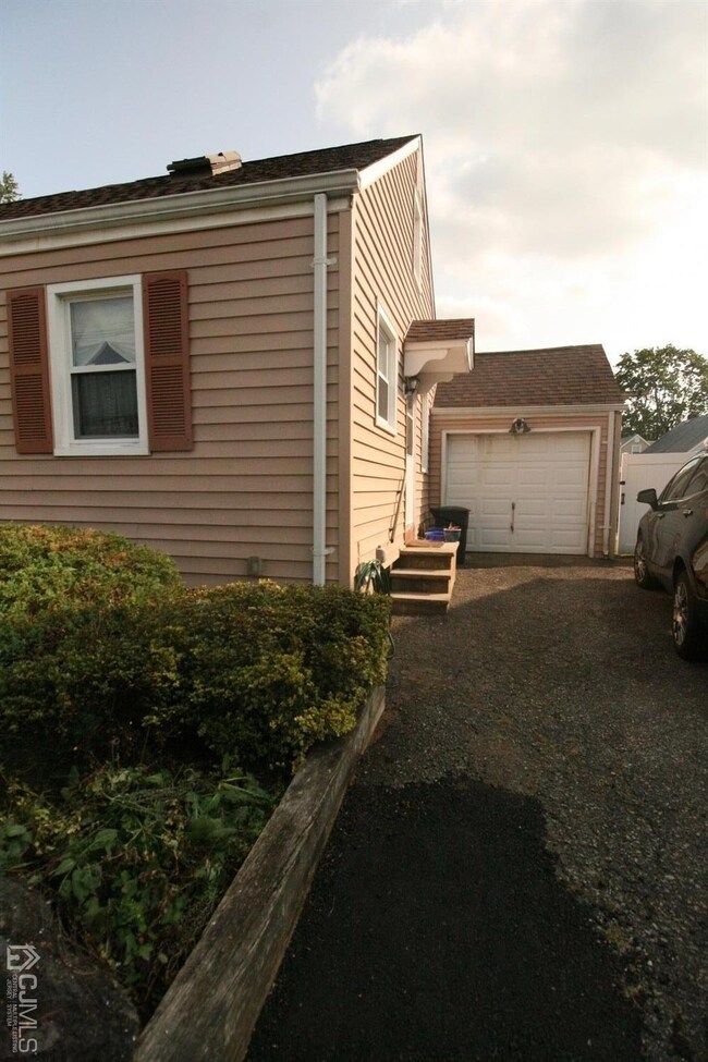 1221 Walnut St, South Plainfield, NJ 07080 - photo 4