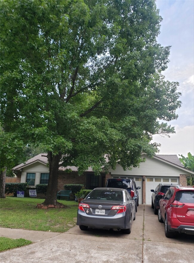 7306 Woodland Dr W, Houston, TX 77040 - photo 7