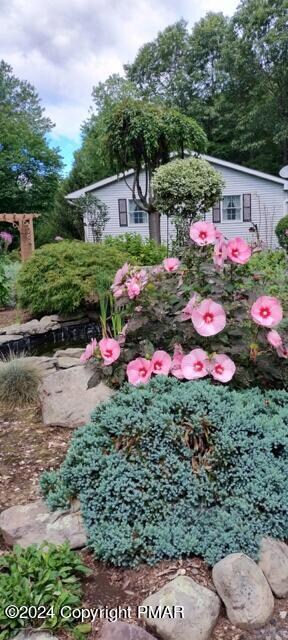 118 Getz Ln, Stroudsburg, PA 18360 - photo 4