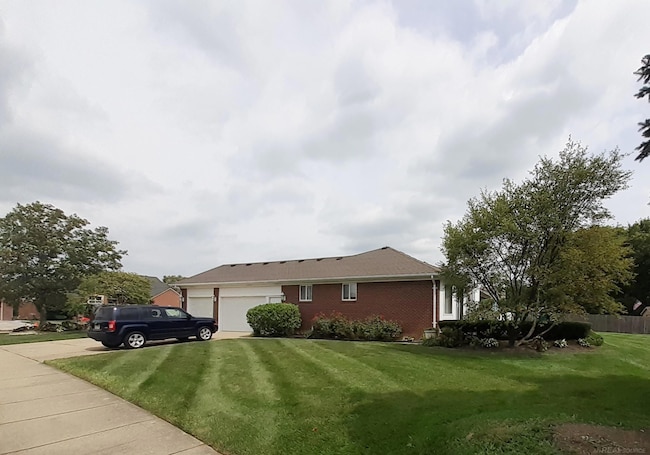 22600 Bluewater Dr, Macomb, MI 48044 | MLS# 50130855 | Homes.com