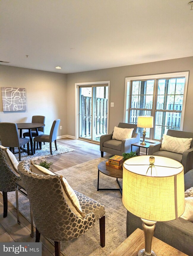 1117 Carinoso Cir, Severn, MD 21144 - photo 4