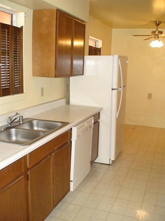 10329 Album Ave, El Paso, TX 79925 - photo 6