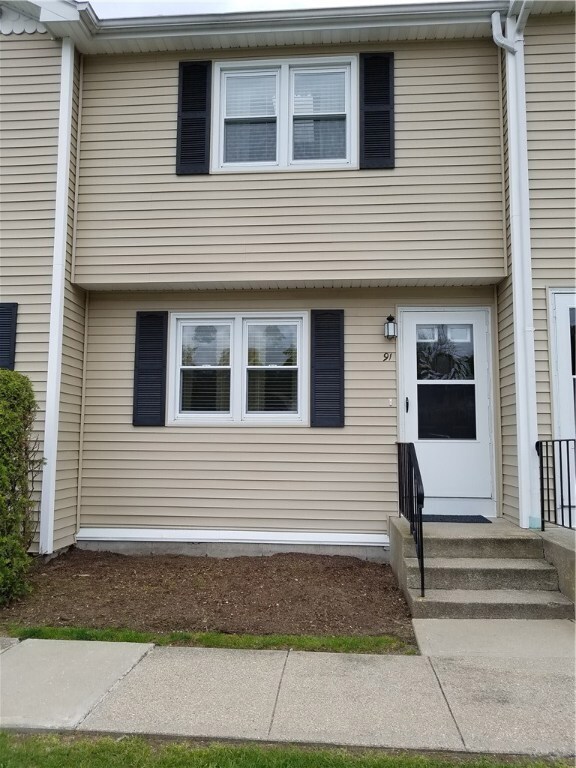 47 Morgan Ave unit 91, Johnston, RI 02919 - photo 2